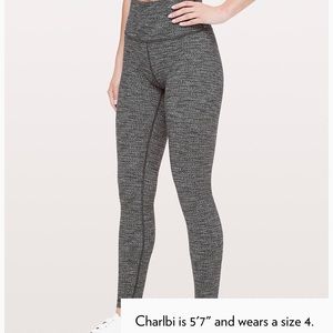 Lululemon high waisted leggings size 4